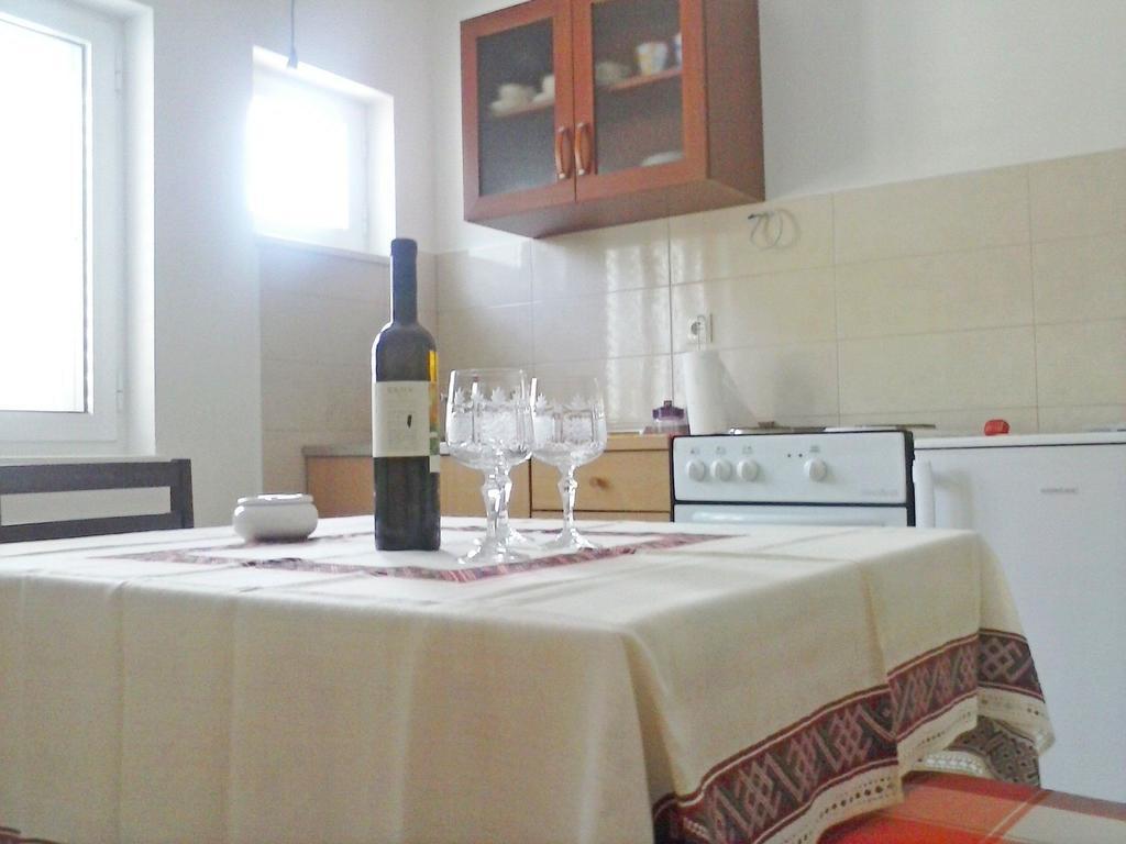 מולונאט Apartments Mara מראה חיצוני תמונה
