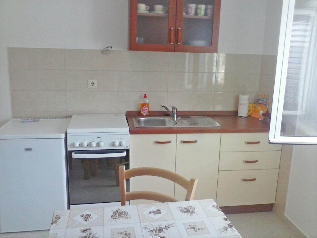 מולונאט Apartments Mara מראה חיצוני תמונה